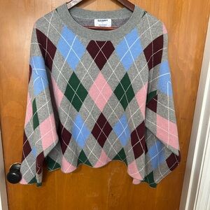 Old Navy SoSoft Cropped Argyle Sweater Size L Preppy Cozy